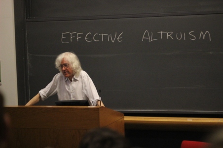 Derek_Parfit_at_Harvard-April_21,_2015-Effective_Altruism